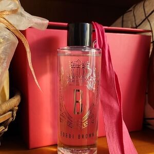 Bobbi Brown Cleansing Oil